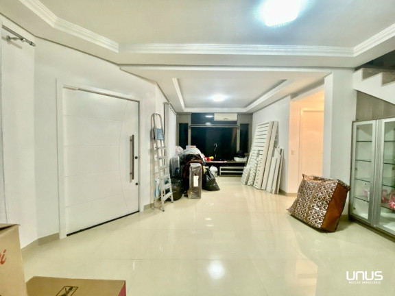 Imagem Casa com 3 Quartos à Venda, 250 m² em Forquilhas - São José Imagem Casa com 3 Quartos à Venda, 250 m² em Forquilhas - São José