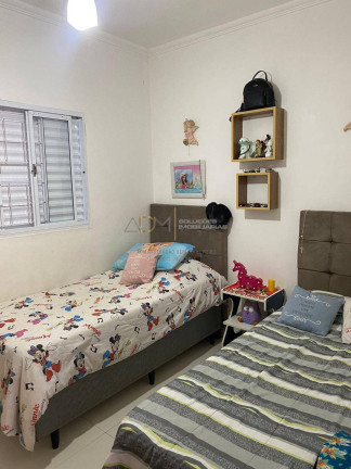 Imagem Casa com 3 Quartos à Venda, 250 m² em Jardim Real Park - Botucatu