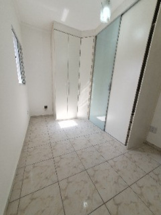 Imagem Sobrado com 4 Quartos à Venda,  em Jardim Las Vegas - Santo André