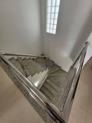Imagem Sobrado com 4 Quartos à Venda, 233 m² em Armação - Penha
