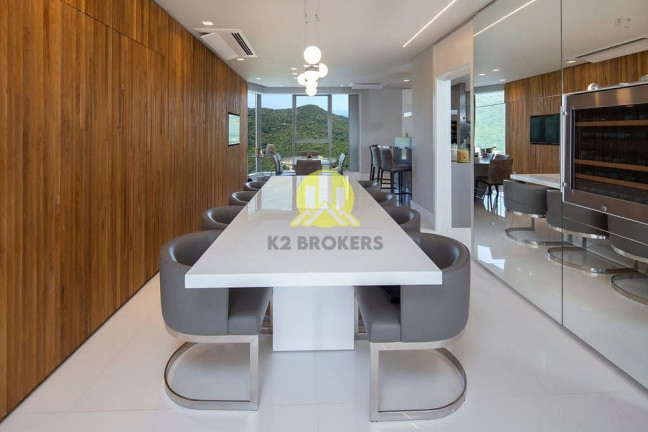 Imagem Apartamento com 4 Quartos à Venda, 365 m² em Centro - Balneário Camboriú Imagem Apartamento com 4 Quartos à Venda, 365 m² em Centro - Balneário Camboriú