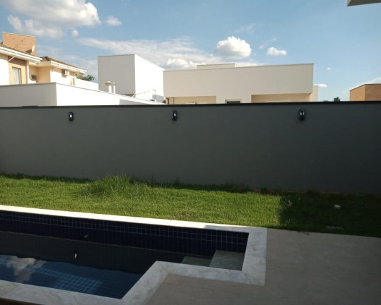 Imagem Casa com 3 Quartos à Venda, 200 m² em Swiss Park - Campinas Imagem Casa com 3 Quartos à Venda, 200 m² em Swiss Park - Campinas