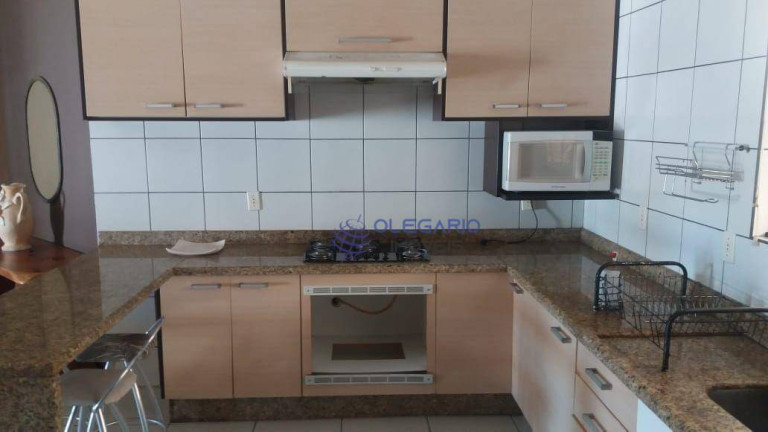 Imagem Casa com 4 Quartos à Venda, 120 m² em Praia De Armação Do Itapocorói - Penha Imagem Casa com 4 Quartos à Venda, 120 m² em Praia De Armação Do Itapocorói - Penha