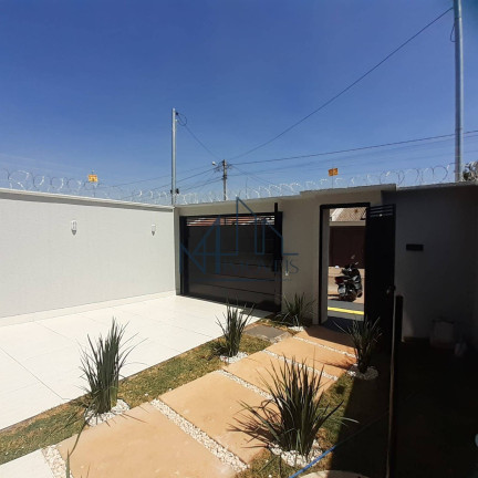 Imagem Casa com 3 Quartos à Venda, 210 m² em Setor Serra Dourada - 3ª Etapa - Aparecida De Goiânia Imagem Casa com 3 Quartos à Venda, 210 m² em Setor Serra Dourada - 3ª Etapa - Aparecida De Goiânia