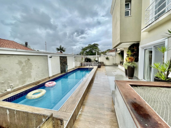 Casa com 4 Quartos à Venda, 432 m² em Granja Julieta - São Paulo