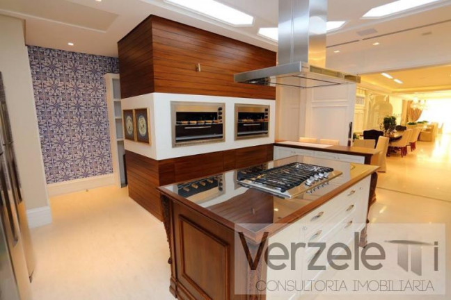 Imagem Apartamento com 4 Quartos à Venda, 316 m² em Centro - Balneário Camboriú