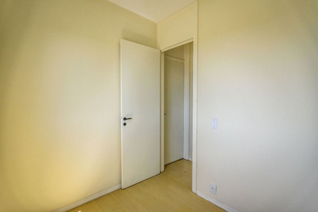 Imagem Imóvel com 3 Quartos à Venda, 63 m² em São Sebastião - Porto Alegre