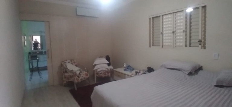 Imagem Sobrado com 3 Quartos à Venda, 140 m² em Jardim Ismênia - São José Dos Campos Imagem Sobrado com 3 Quartos à Venda, 140 m² em Jardim Ismênia - São José Dos Campos