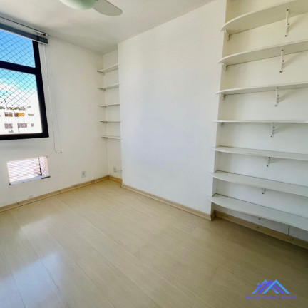 Imagem Imóvel com 2 Quartos à Venda, 81 m² em Icaraí - Niterói Imagem Imóvel com 2 Quartos à Venda, 81 m² em Icaraí - Niterói