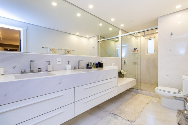 Imagem Apartamento com 3 Quartos à Venda, 223 m² em Bela Vista - Porto Alegre