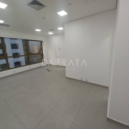 Imagem Sala Comercial à Venda, 32 m² em Alphaville Centro Industrial E Empresarial/alphaville. - Barueri Imagem Sala Comercial à Venda, 32 m² em Alphaville Centro Industrial E Empresarial/alphaville. - Barueri