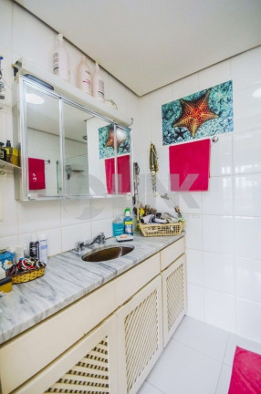 Imagem Imóvel com 3 Quartos à Venda, 207 m² em Menino Deus - Porto Alegre Imagem Imóvel com 3 Quartos à Venda, 207 m² em Menino Deus - Porto Alegre