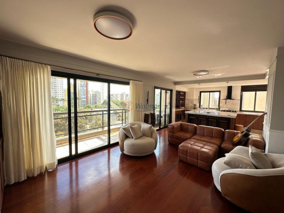 Imóvel com 3 Quartos à Venda, 240 m² em Cambuí - Campinas