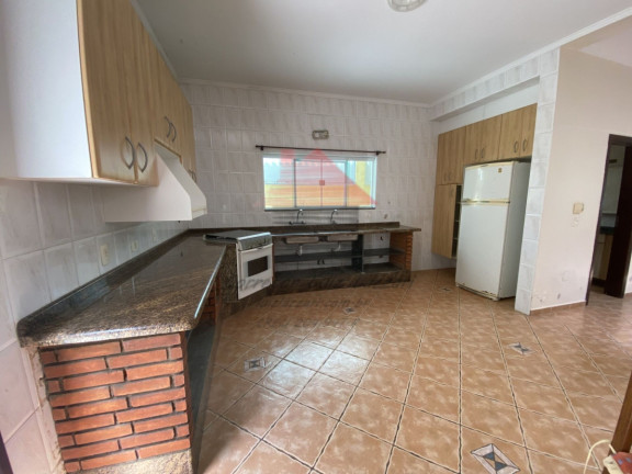 Imagem Casa com 4 Quartos à Venda, 350 m² em Josedy - Peruíbe