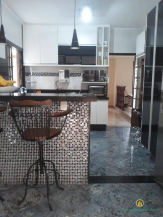 Imagem Casa de Condomínio com 3 Quartos à Venda, 168 m² em Jardim Caiapiá - Cotia