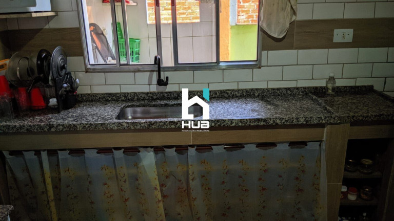Imagem Casa com 4 Quartos à Venda, 190 m²