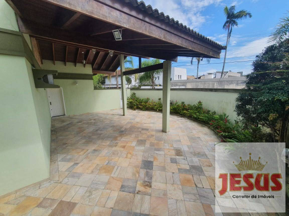 Imagem Casa com 9 Quartos à Venda, 530 m² em Jardim Virgínia - Guarujá Imagem Casa com 9 Quartos à Venda, 530 m² em Jardim Virgínia - Guarujá