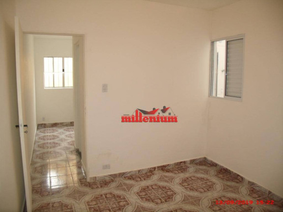 Imagem Casa com 1 Quarto para Alugar, 20 m² em Parque Boturussu - São Paulo