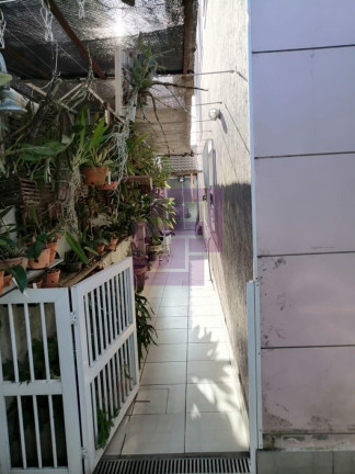 Imagem Sobrado com 2 Quartos à Venda, 132 m² em Vila Santa Rosa - Guarujá Imagem Sobrado com 2 Quartos à Venda, 132 m² em Vila Santa Rosa - Guarujá