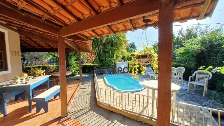 Imagem Casa com 4 Quartos à Venda, 150 m² em Badu - Niterói