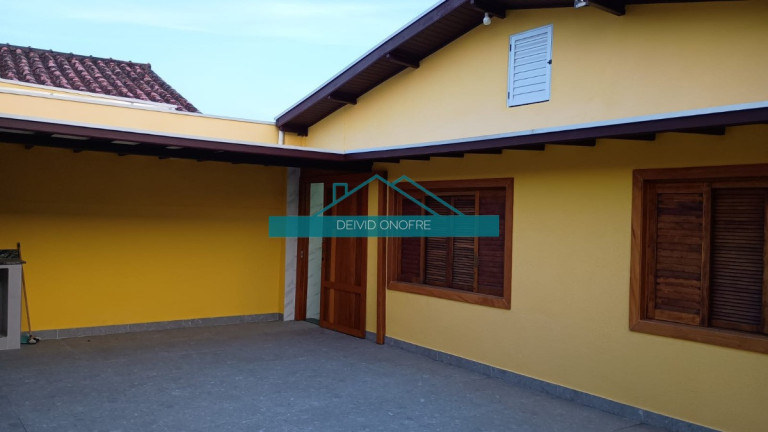 Imagem Casa com 3 Quartos para Alugar, 120 m² em Jardim Primavera - Caraguatatuba