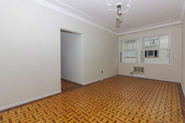 Imagem Apartamento com 3 Quartos à Venda, 99 m² em Menino Deus - Porto Alegre