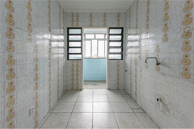 Imagem Imóvel com 2 Quartos à Venda, em Teresópolis - Porto Alegre Imagem Imóvel com 2 Quartos à Venda, em Teresópolis - Porto Alegre