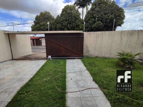 Casa com 3 Quartos à Venda,  em Alto Do Cruzeiro - Arapiraca