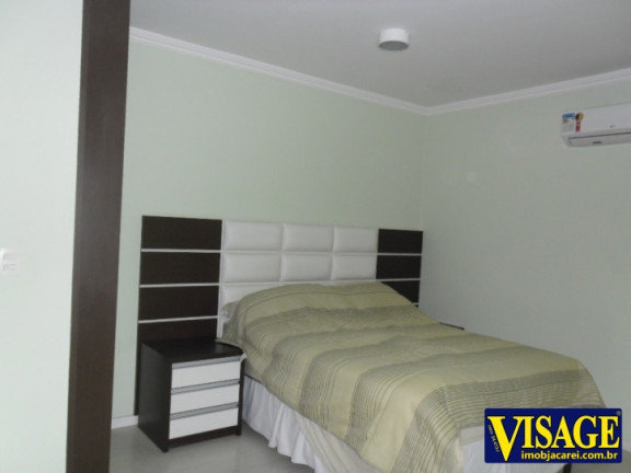 Imagem Casa com 3 Quartos à Venda, 360 m² em Cond. Jardim Coleginho - Jacareí Imagem Casa com 3 Quartos à Venda, 360 m² em Cond. Jardim Coleginho - Jacareí