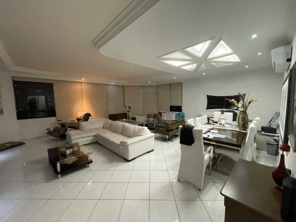 Apartamento com 3 Quartos à Venda, 190 m² em Pitangueiras - Guarujá