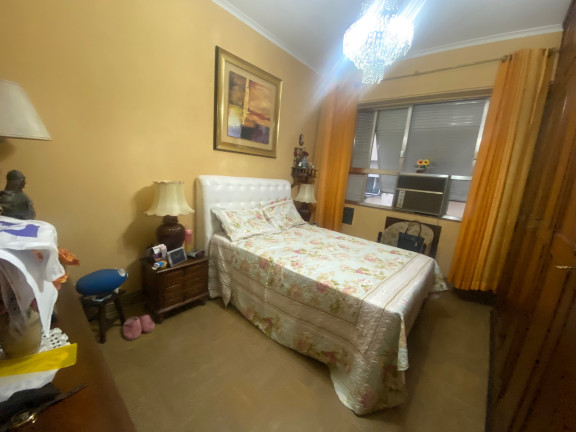 Imagem Imóvel com 3 Quartos à Venda, 182 m² em Copacabana - Rio De Janeiro Imagem Imóvel com 3 Quartos à Venda, 182 m² em Copacabana - Rio De Janeiro