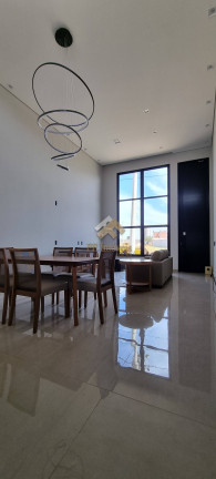 Imagem Casa com 3 Quartos à Venda, 240 m² em São Carlos