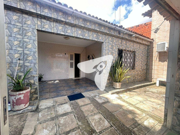 Casa com 3 Quartos à Venda, 167 m² em Parque Presidente Vargas - Fortaleza