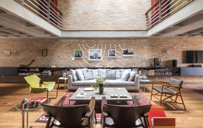 Casa com 3 Quartos à Venda, 297 m² em Vila Madalena - São Paulo