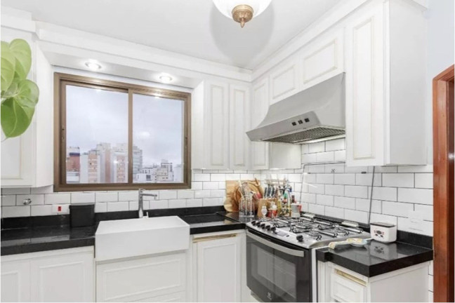 Imagem Imóvel com 4 Quartos à Venda, 251 m² em Campo Belo - São Paulo Imagem Imóvel com 4 Quartos à Venda, 251 m² em Campo Belo - São Paulo