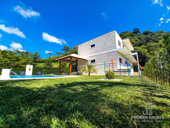 Imagem Casa com 10 Quartos à Venda, 400 m² em Vargem Grande - Teresópolis Imagem Casa com 10 Quartos à Venda, 400 m² em Vargem Grande - Teresópolis