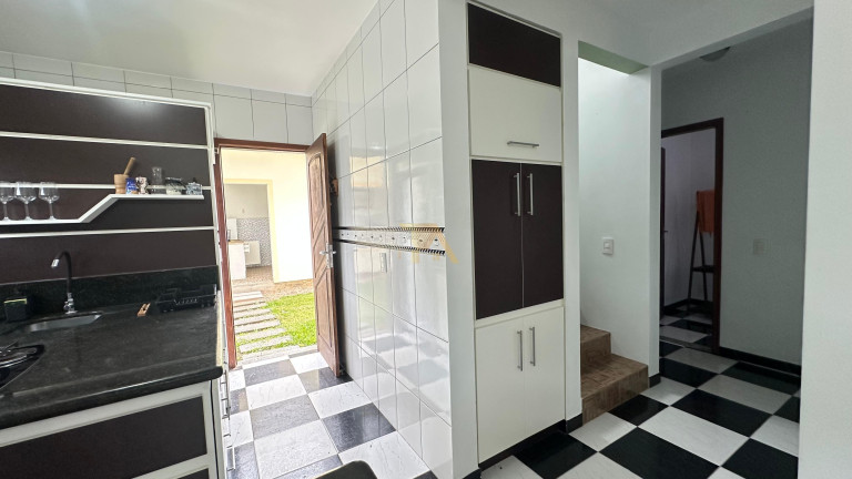 Imagem Imóvel com 3 Quartos à Venda, em Praia Do Siriú - Garopaba Imagem Imóvel com 3 Quartos à Venda, em Praia Do Siriú - Garopaba