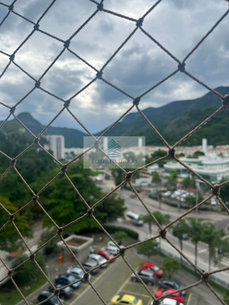 Imagem Imóvel com 3 Quartos à Venda, 75 m² em Camorim - Rio De Janeiro Imagem Imóvel com 3 Quartos à Venda, 75 m² em Camorim - Rio De Janeiro
