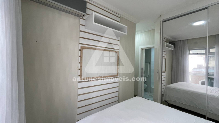 Imagem Apartamento com 2 Quartos à Venda, 80 m² em Praia Do Forte - Cabo Frio