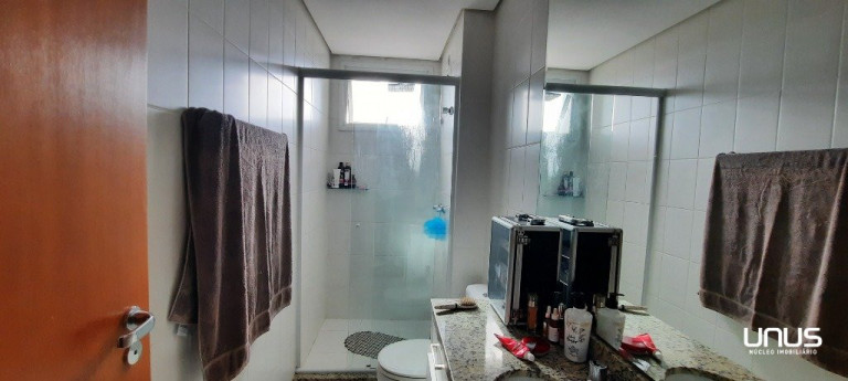 Imagem Apartamento com 2 Quartos à Venda, 92 m² em Barreiros - São José