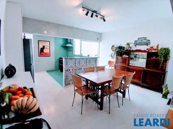 Imagem Sobrado com 3 Quartos à Venda, 217 m² em Vila Gilda - Santo André