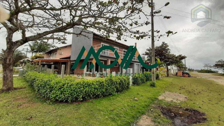 Imagem Casa com 4 Quartos à Venda, 160 m² em Praia Do Imperador - Itapoá