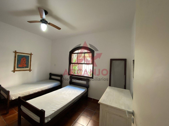 Imagem Casa com 6 Quartos à Venda, 612 m² em Enseada - Ubatuba Imagem Casa com 6 Quartos à Venda, 612 m² em Enseada - Ubatuba