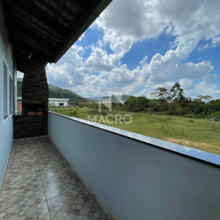 Imagem Casa com 6 Quartos à Venda, 144 m² em Barra Do Rio Cerro - Jaraguá Do Sul