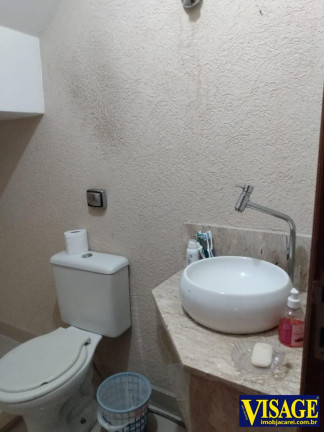 Imagem Casa com 4 Quartos à Venda,  em Jd. Florida - Jacareí