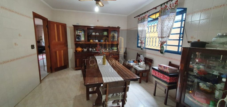 Imagem Casa com 3 Quartos à Venda, 1.113 m² em Bom Retiro - São José Dos Campos Imagem Casa com 3 Quartos à Venda, 1.113 m² em Bom Retiro - São José Dos Campos