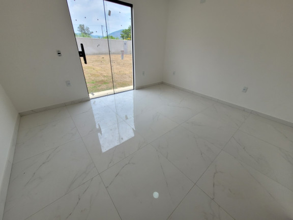 Imagem Casa com 3 Quartos à Venda, 137 m² em Jardim Atlântico Leste (itaipuaçu) - Maricá Imagem Casa com 3 Quartos à Venda, 137 m² em Jardim Atlântico Leste (itaipuaçu) - Maricá