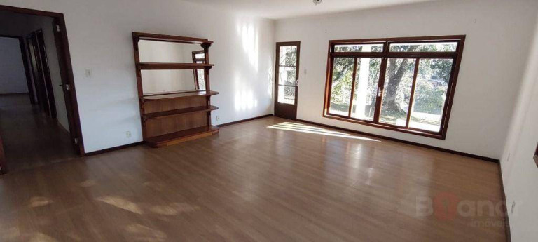 Imagem Casa com 3 Quartos para Alugar, 209 m² em Badenfurt - Blumenau Imagem Casa com 3 Quartos para Alugar, 209 m² em Badenfurt - Blumenau