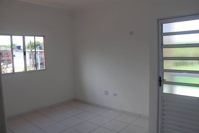 Imagem Casa com 2 Quartos à Venda,  em Vila Sonia - Praia Grande