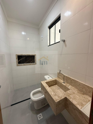 Imagem Casa com 3 Quartos à Venda, 132 m² em Jardim Balneário Meia Ponte - Goiânia Imagem Casa com 3 Quartos à Venda, 132 m² em Jardim Balneário Meia Ponte - Goiânia